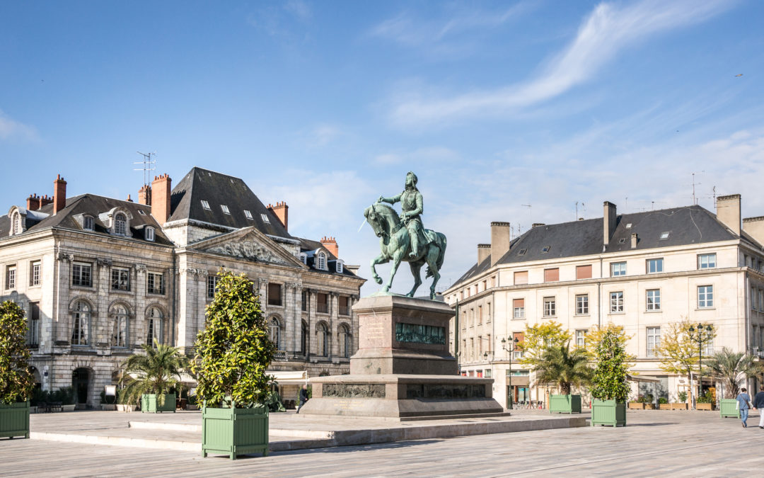 Régionales 2021 : Et si la droite et le centre remportaient le Centre-Val de Loire ?